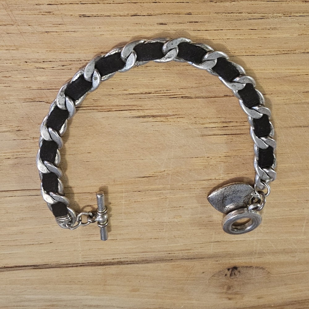 Hand Crafted Silver Tone and Black Ribbon Heart Charm Toggle Heart Bracelet. - Picture 5 of 8